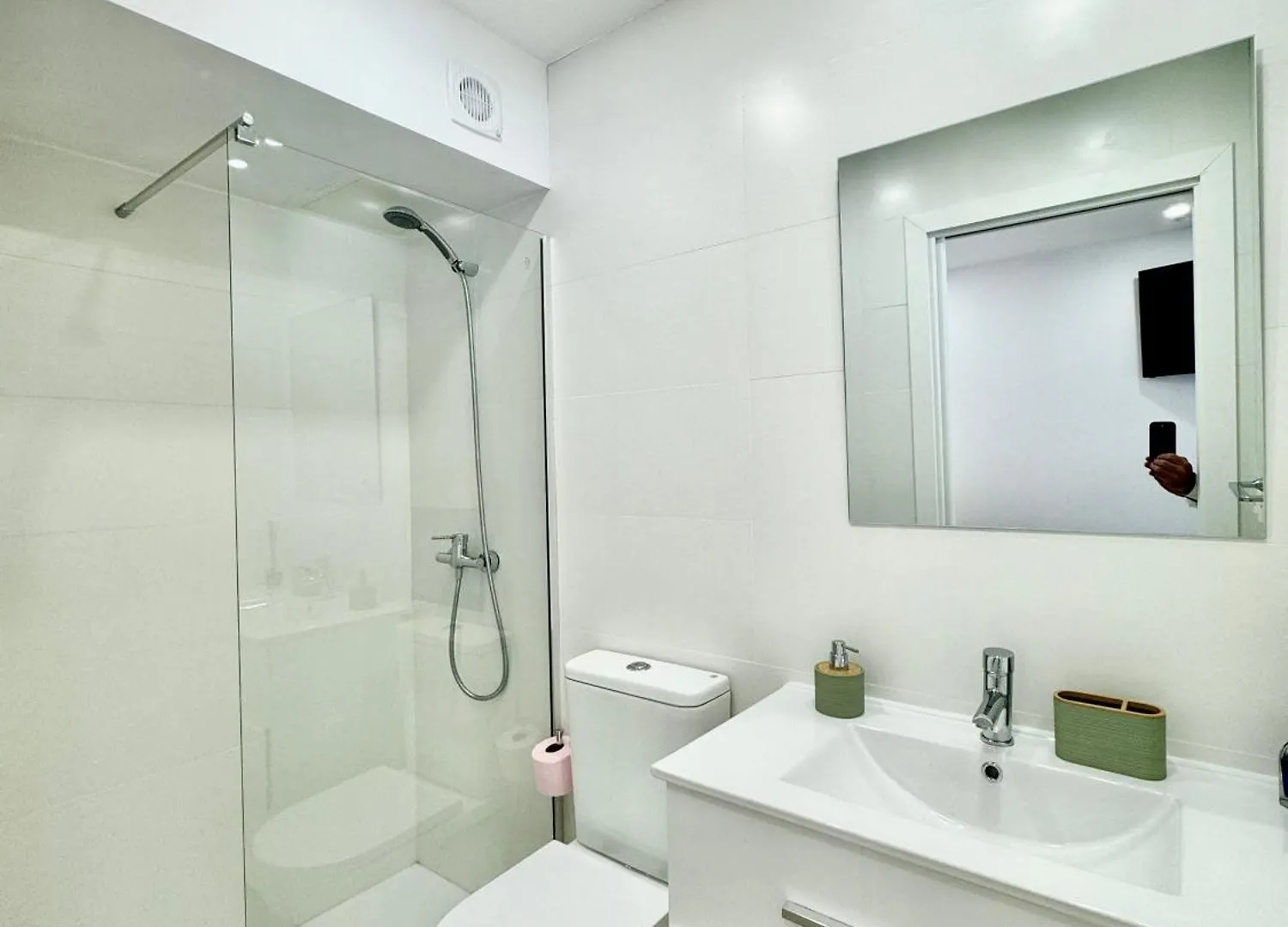 Apartment Amazing Seaside Studio By Eaw Homes Marbella Spain
