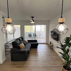 Apartment & Center
